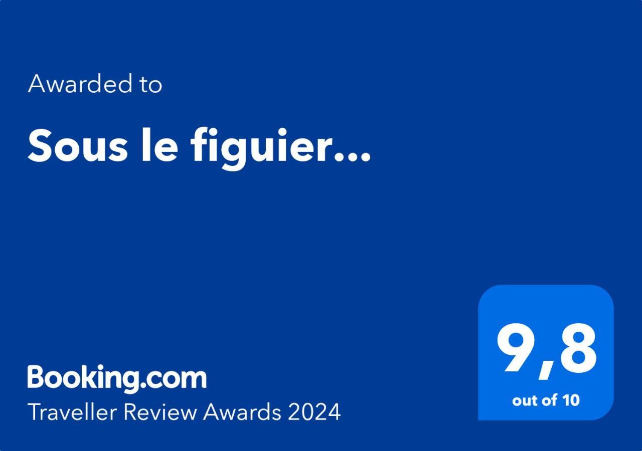 Sous Le Figuier... Leilighet Buisson Eksteriør bilde